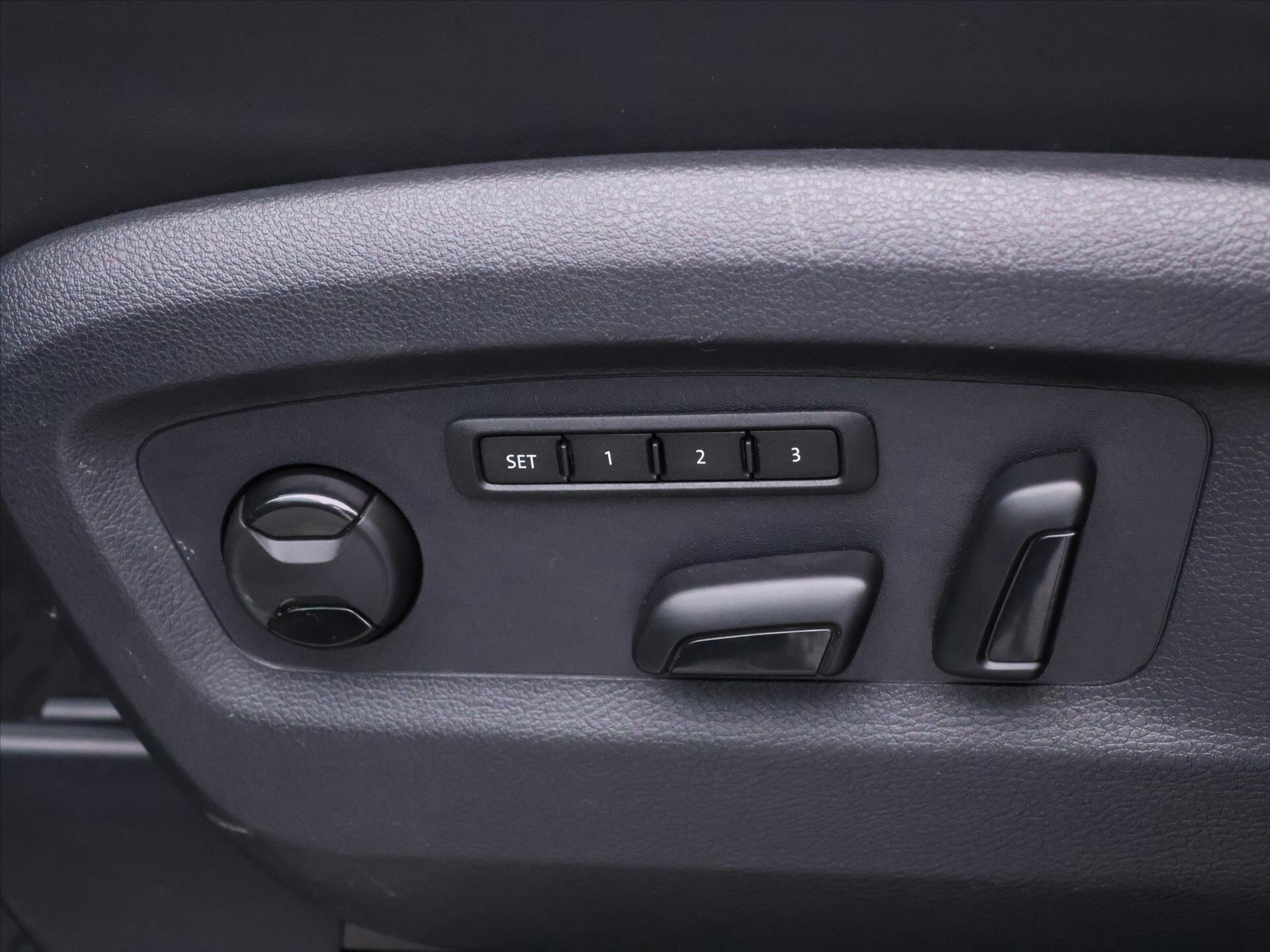 Volkswagen Multivan Kombi 2,0 l 146 kw