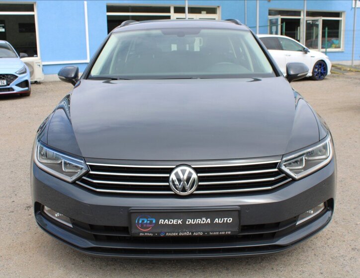 Volkswagen Passat Kombi 2,0 l 110 kw