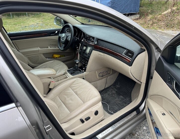 Škoda Superb Kombi 3,6 l 191 kw