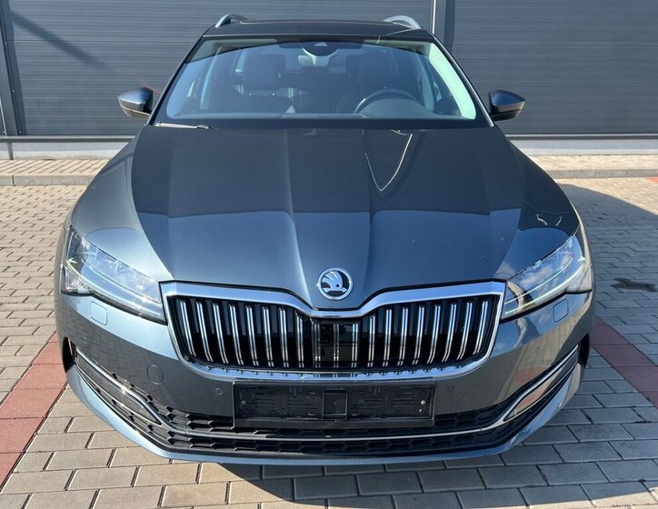 Škoda Superb Kombi 2,0 l 110 kw
