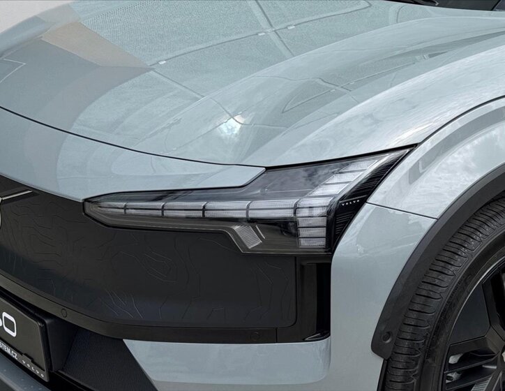 Volvo EX30 SUV 0,0 315 kw