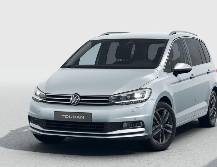 Volkswagen Touran 1