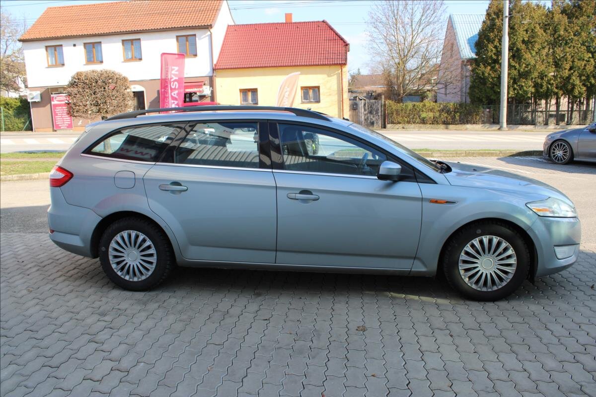 Ford Mondeo Kombi 2,0 l 103 kw