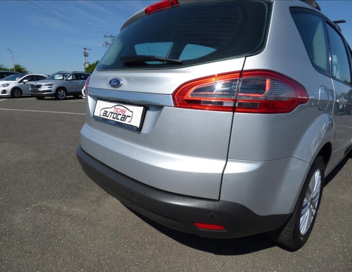 Ford S-MAX 53