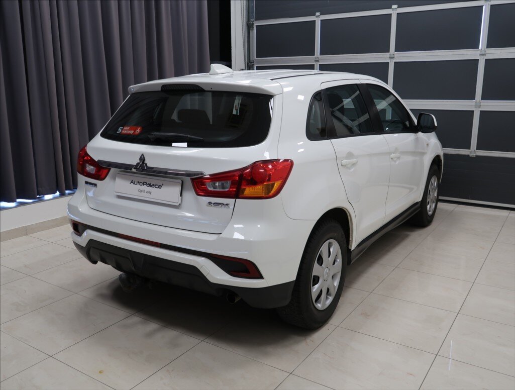 Mitsubishi ASX SUV 1,6 l 86 kw