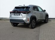 Toyota Yaris Cross CUV / Crossover 1,5 l 68 kw