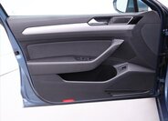 Volkswagen Passat 10