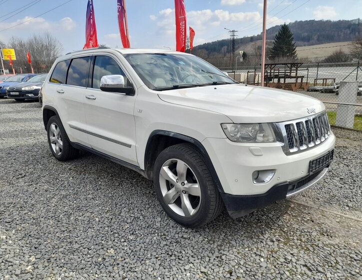 Jeep Grand Cherokee SUV / Terénní 5,7 l 259 kw