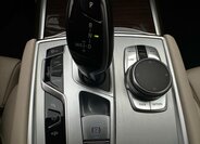 BMW Řada 7 39