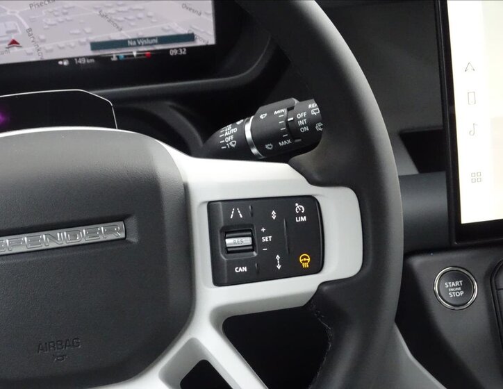 Land Rover Defender SUV 5,0 l 313 kw