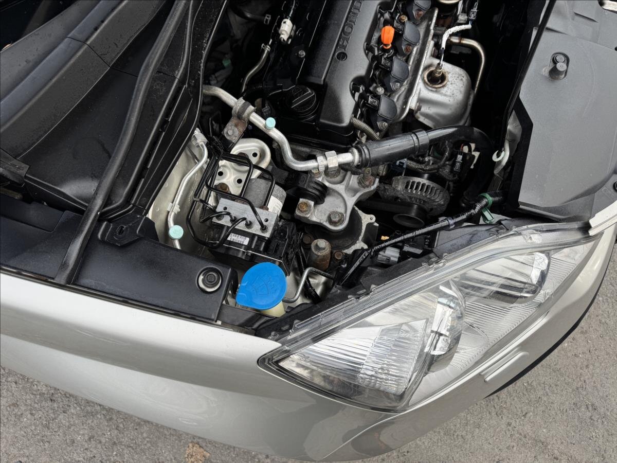 Honda CR-V SUV / Terénní 2,0 l 110 kw