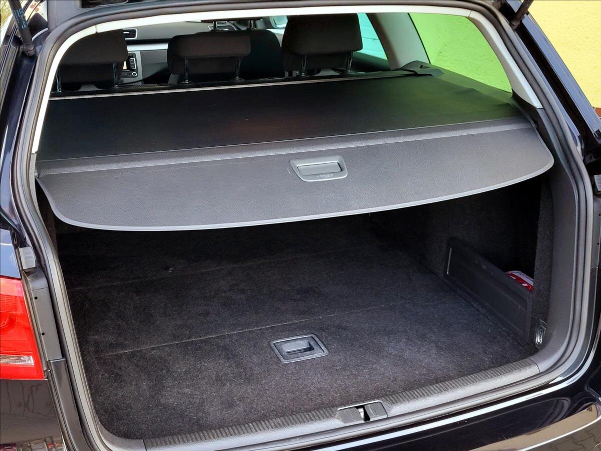 Volkswagen Passat Kombi 1,4 l 90 kw