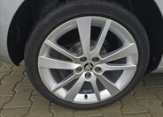 Škoda Rapid Hatchback 999,0 70 kw