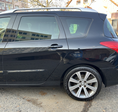 Peugeot 308 13