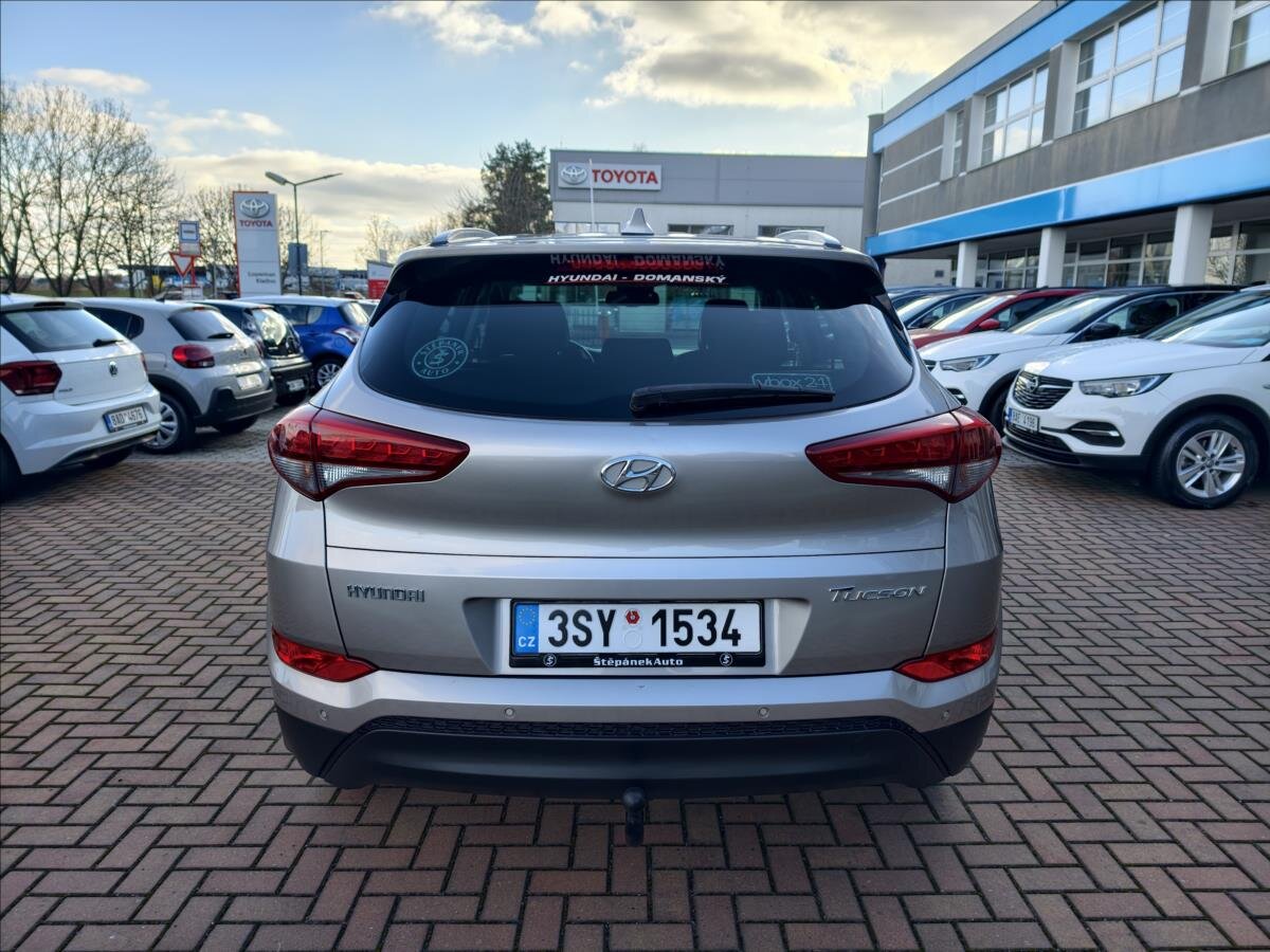 Hyundai Tucson SUV 1,7 l 85 kw