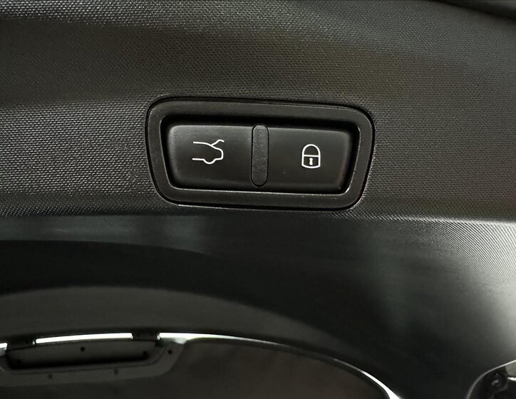 Alfa Romeo Stelvio 43