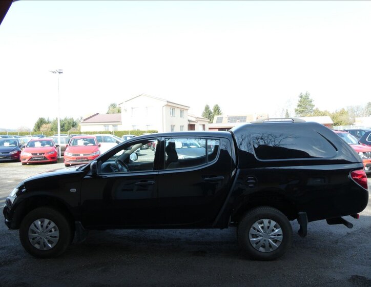 Mitsubishi L200 Pick-up 2,5 l 100 kw