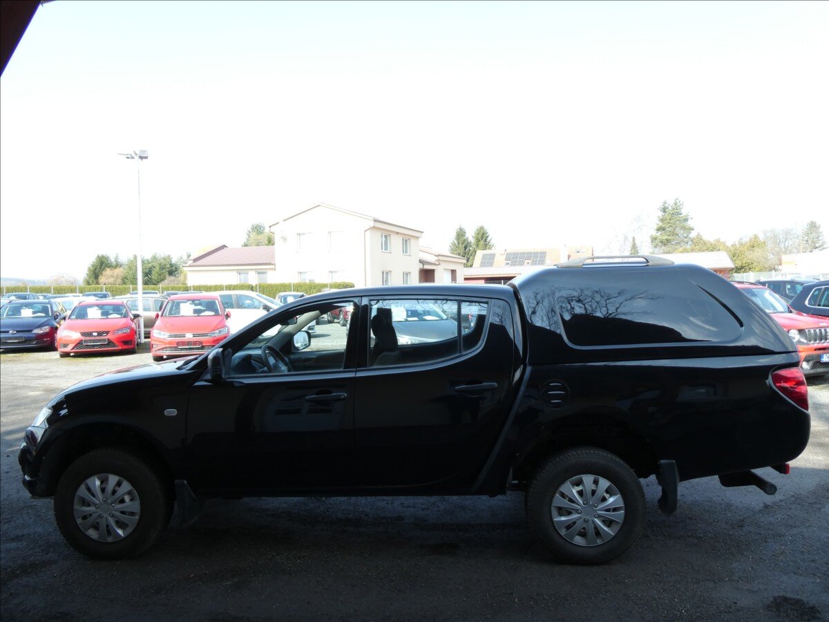 Mitsubishi L200 Pick-up 2,5 l 100 kw