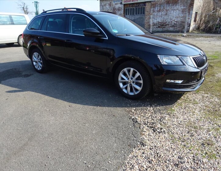 Škoda Octavia Kombi 999,0 85 kw