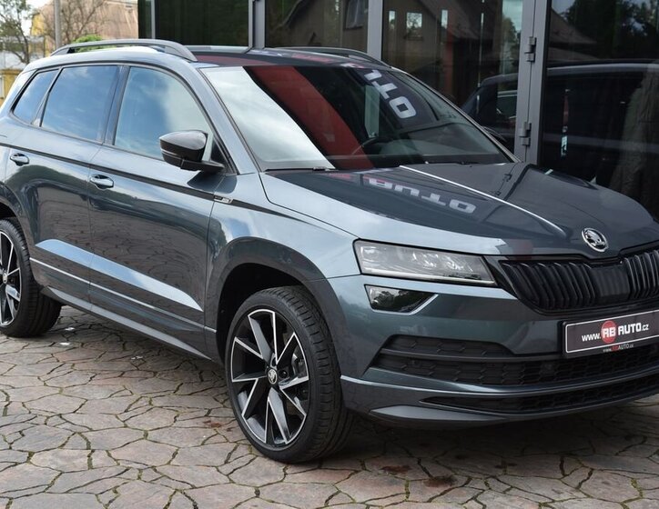 Škoda Karoq SUV / Terénní 1,5 l 110 kw