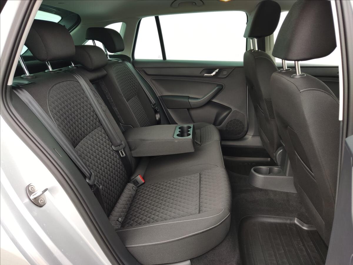 Škoda Rapid Hatchback 1,2 l 81 kw