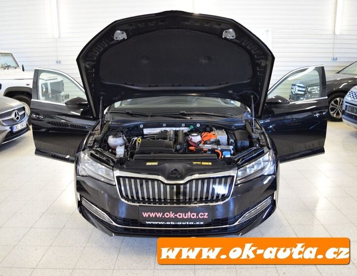 Škoda Superb Kombi 1,4 l 160 kw