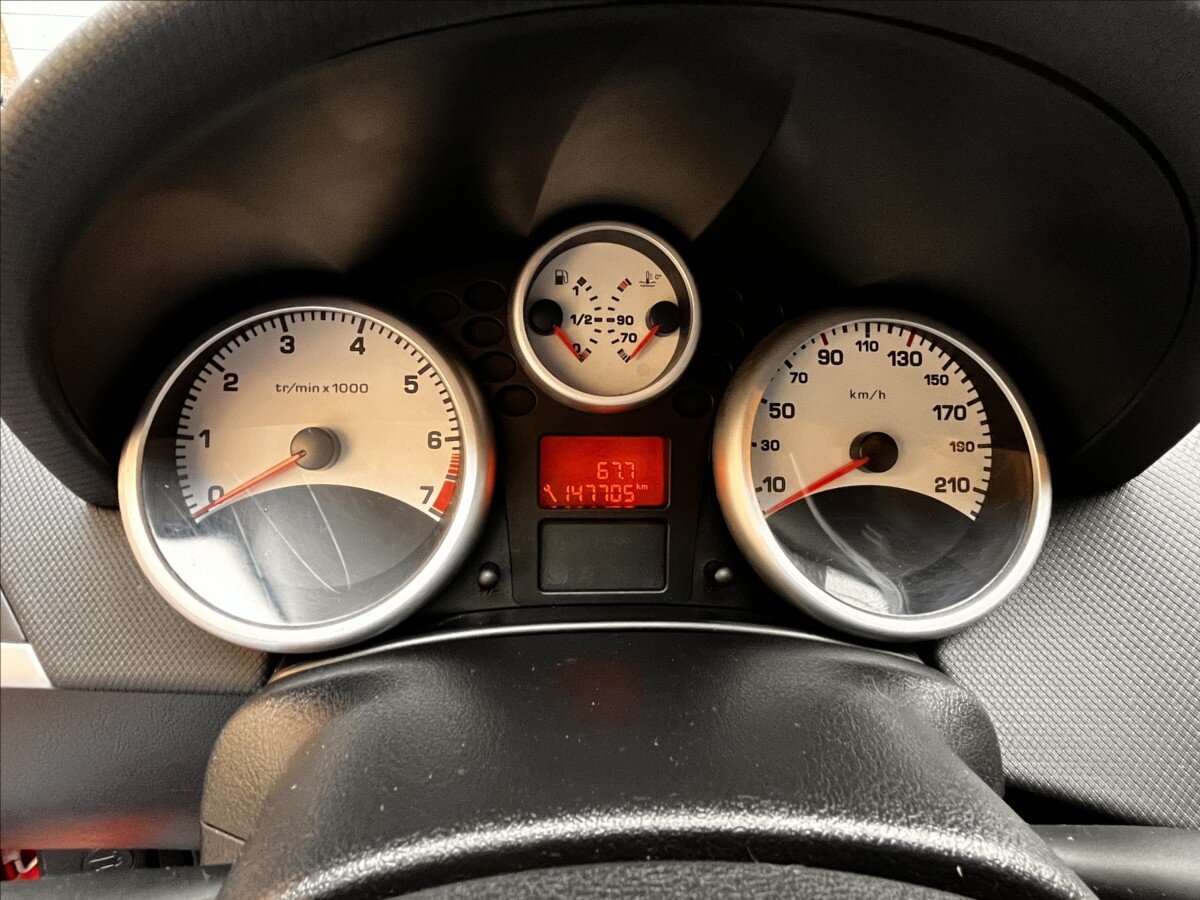 Peugeot 207 Hatchback 1,4 l 70 kw