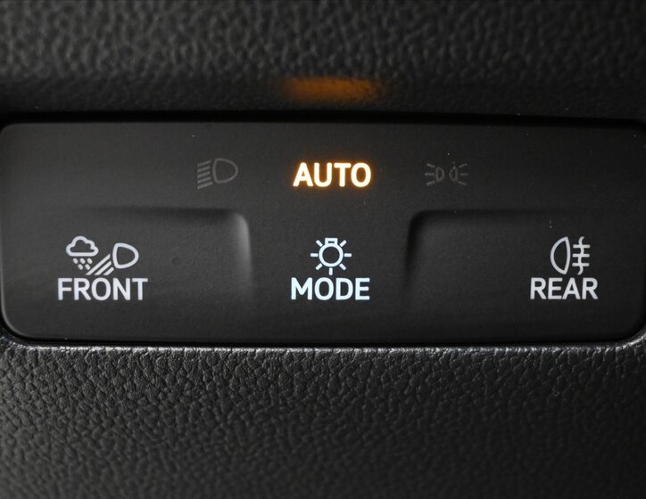 Škoda Superb Kombi 1,5 l 110 kw