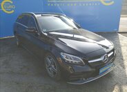 Mercedes-Benz Třídy C Kombi 2,0 l 143 kw