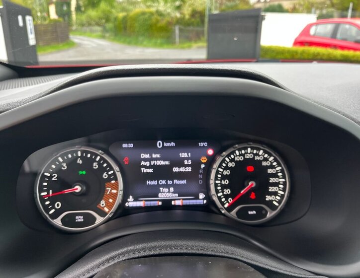 Jeep Renegade SUV / Terénní 1,3 l 132 kw