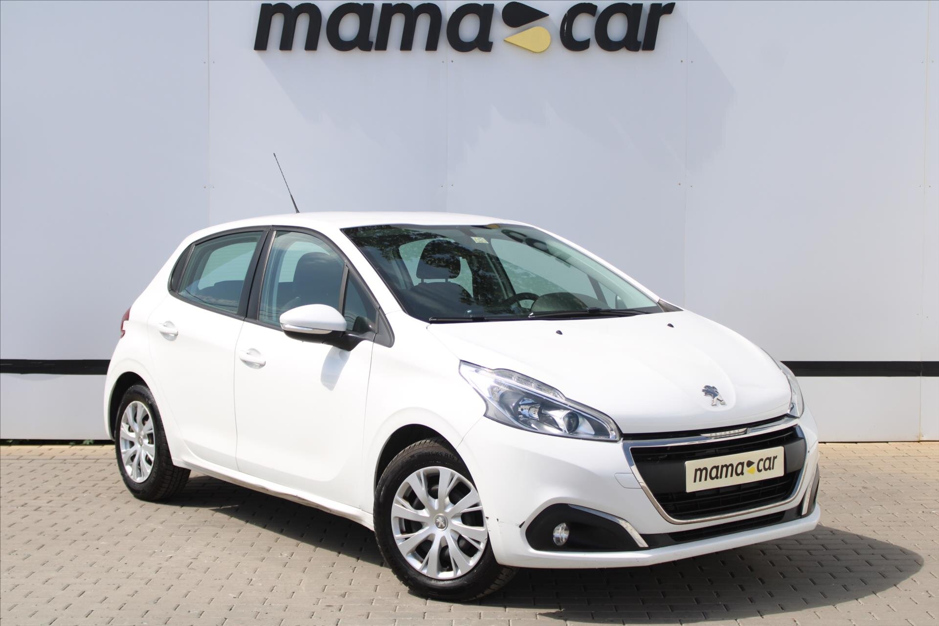 Peugeot 208 Hatchback 1,2 l 60 kw