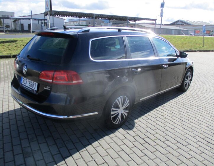 Volkswagen Passat 4