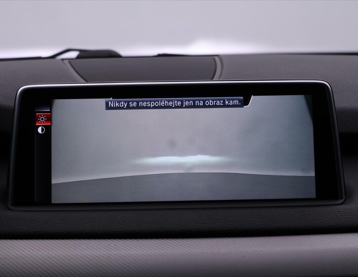 BMW X5 SUV / Terénní 3,0 l 230 kw