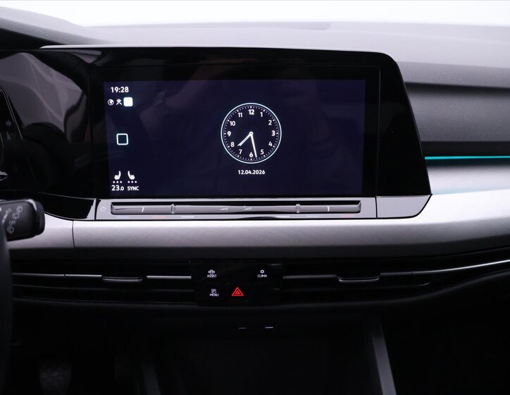 Volkswagen Golf Kombi 1,5 l 96 kw