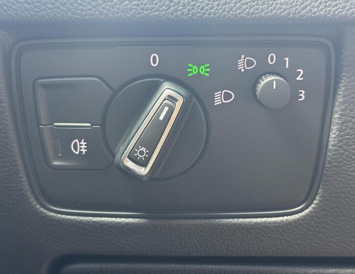 Volkswagen Passat 19