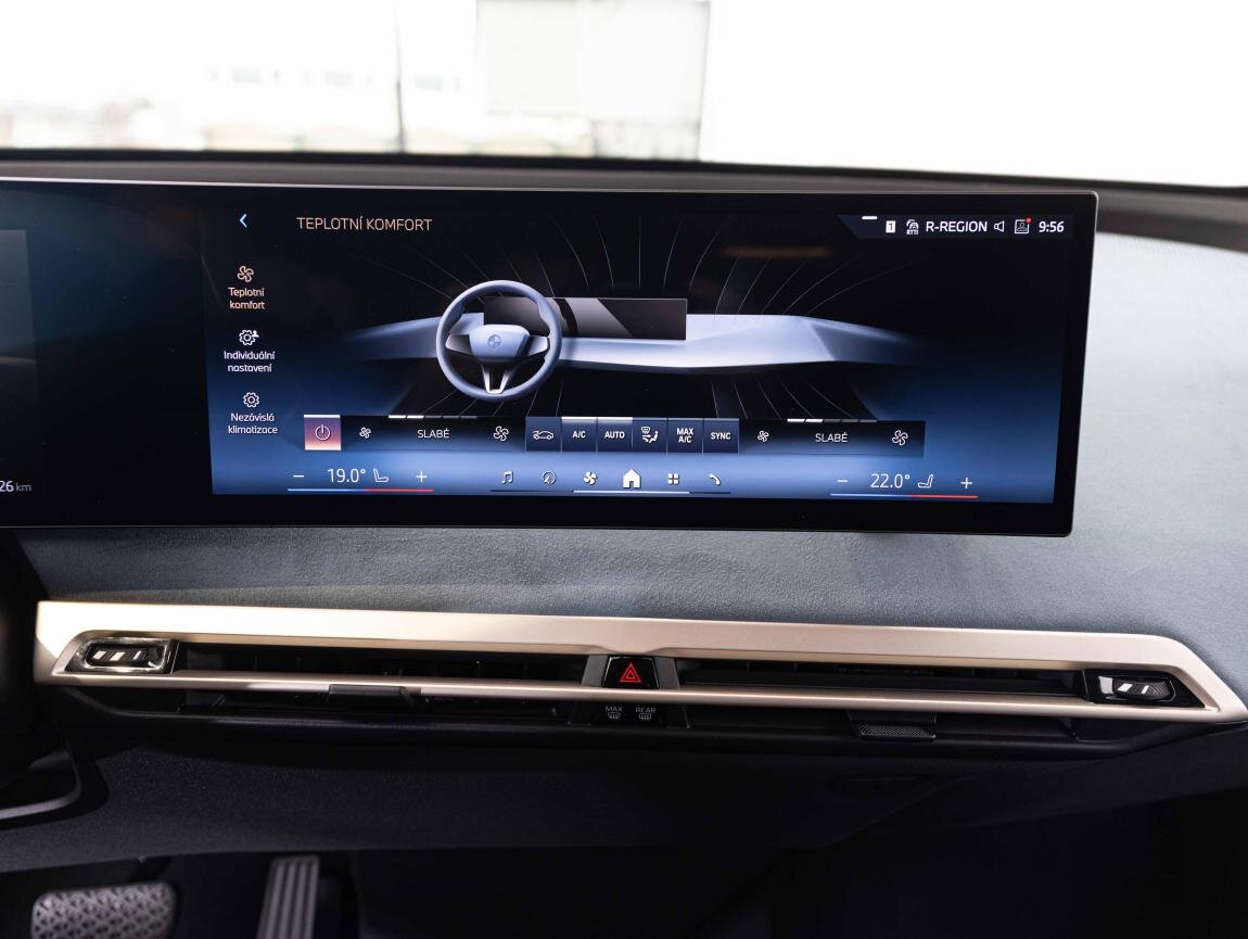 BMW iX SUV 0,0 240 kw