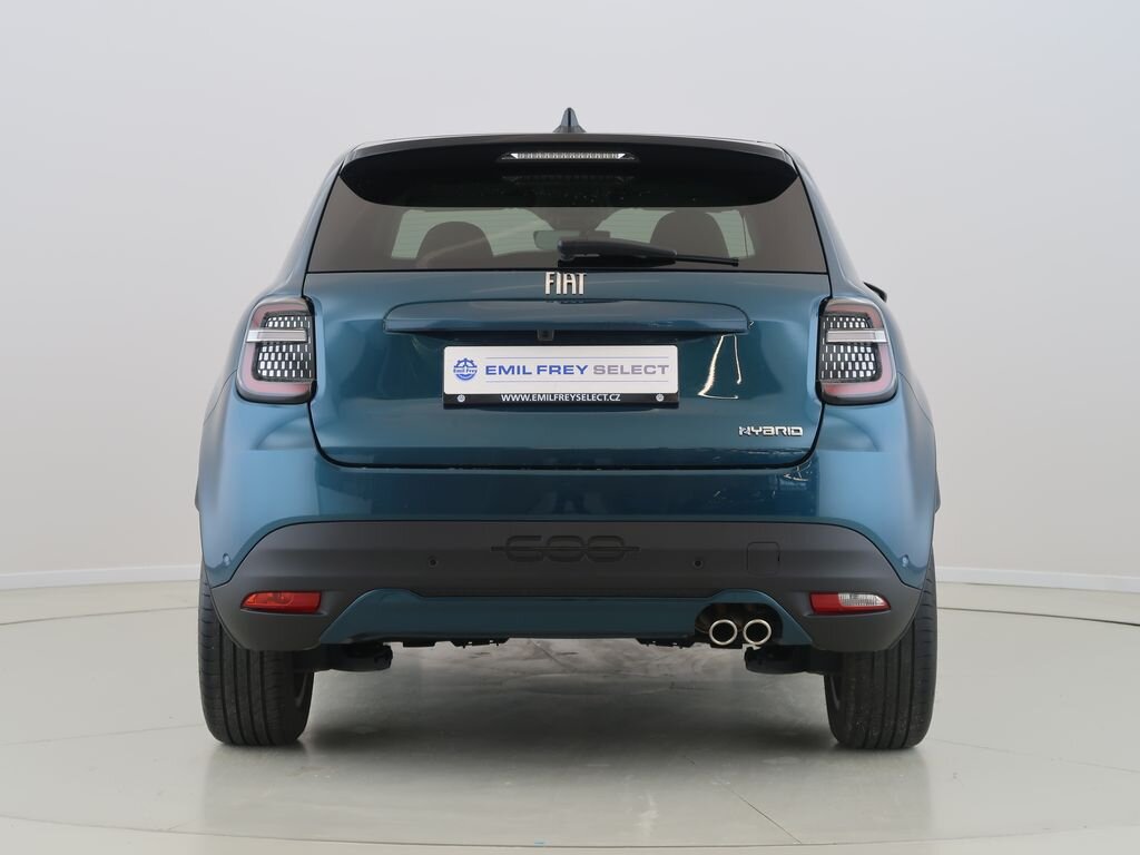 Fiat 600 SUV / Terénní 1,2 l 100 kw