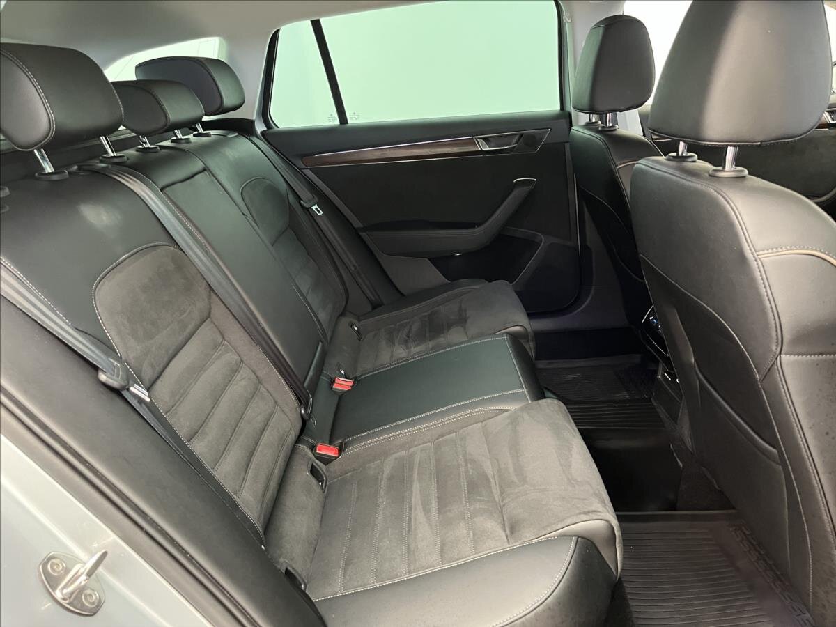 Škoda Superb Kombi 2,0 l 147 kw