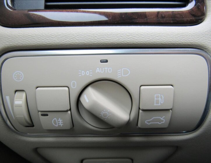 Volvo S80 Sedan / Limuzína 2,0 l 133 kw