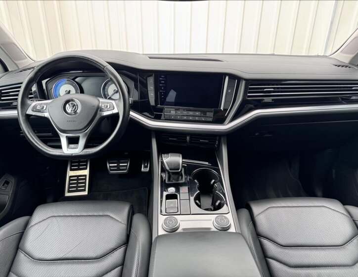 Volkswagen Touareg Kombi 3,0 l 210 kw