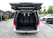 Mercedes-Benz Třídy V 11