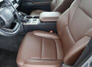 Toyota Land Cruiser SUV / Terénní 2,8 l 151 kw