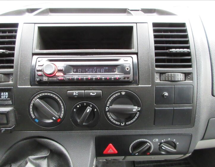 Volkswagen Transporter Ostatní 2,5 l 96 kw