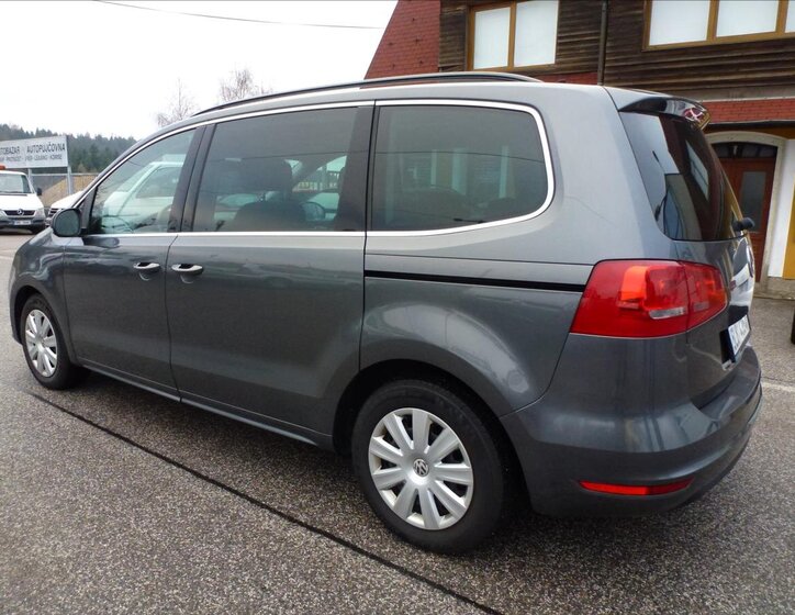 Volkswagen Sharan Kombi 2,0 l 125 kw