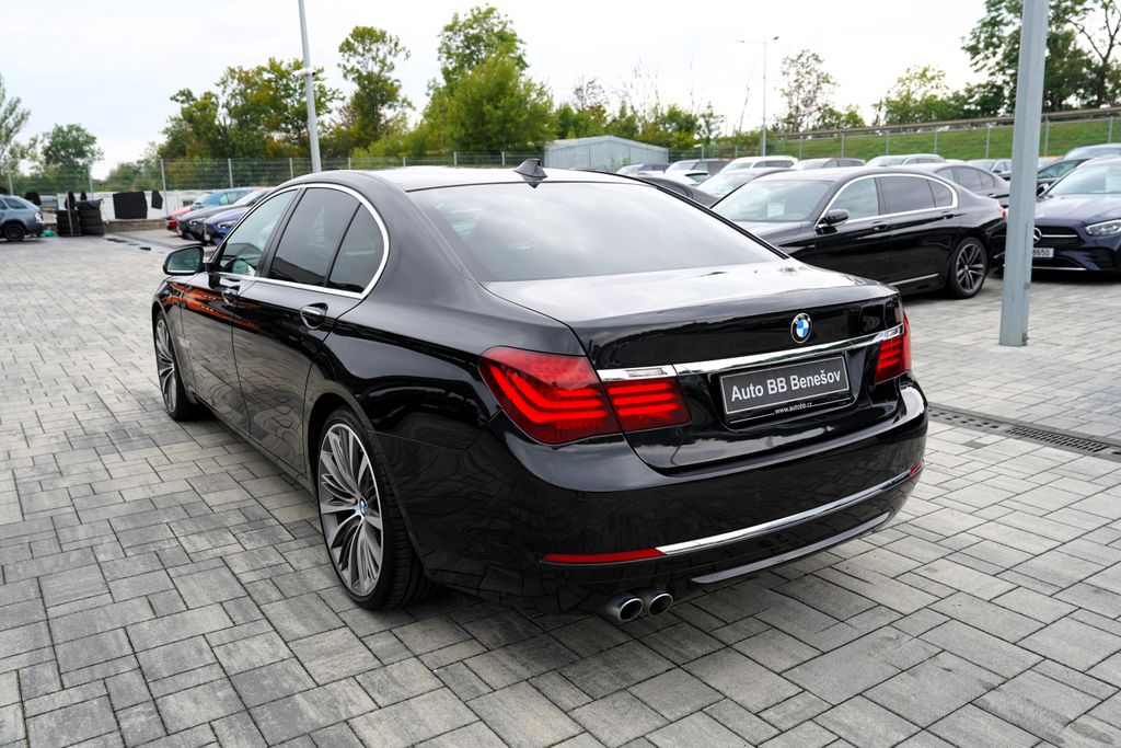 BMW Řada 7