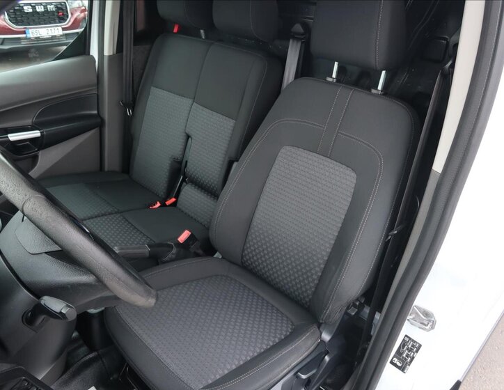 Ford Transit Connect Ostatní 1,5 l 88 kw