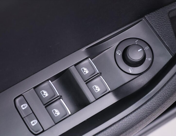 Škoda Superb Kombi 2,0 l 110 kw