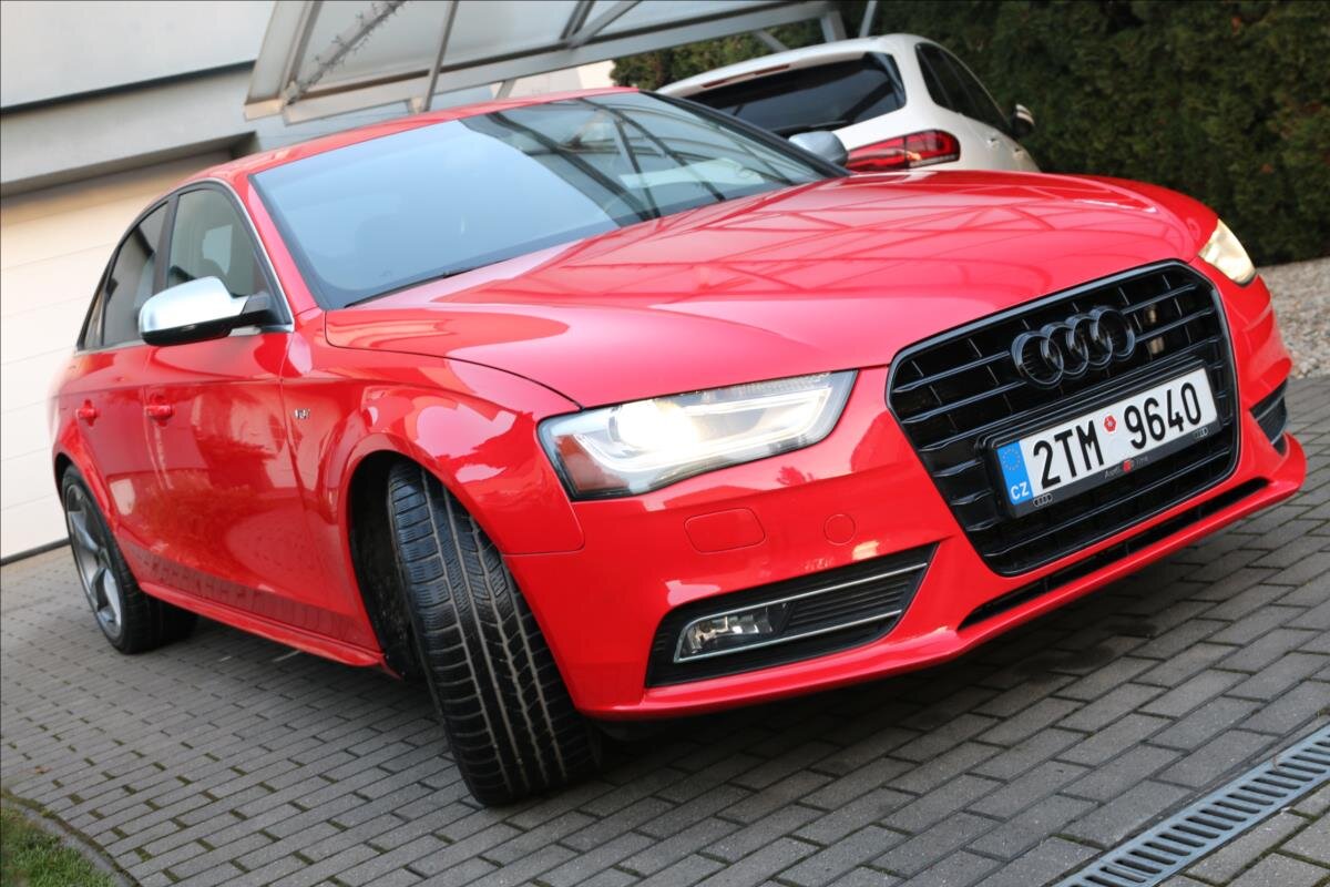 Audi S4 Sedan 3,0 l 245 kw