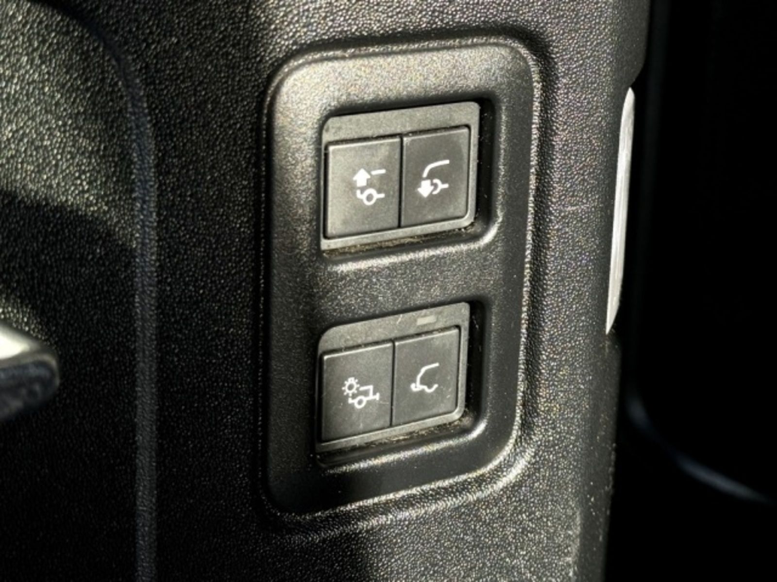 Land Rover Defender 47