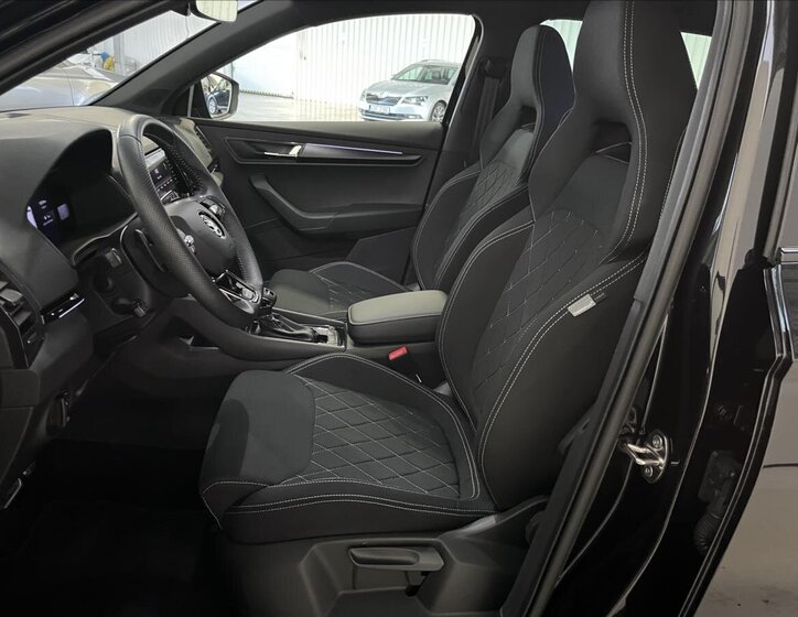 Škoda Karoq SUV 1,5 l 110 kw